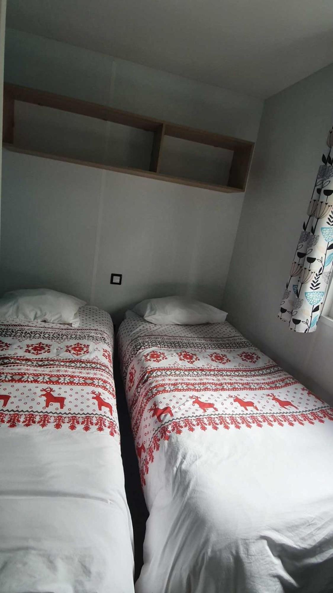 Camping L'Enclave Mobil-Home Estavar Εξωτερικό φωτογραφία