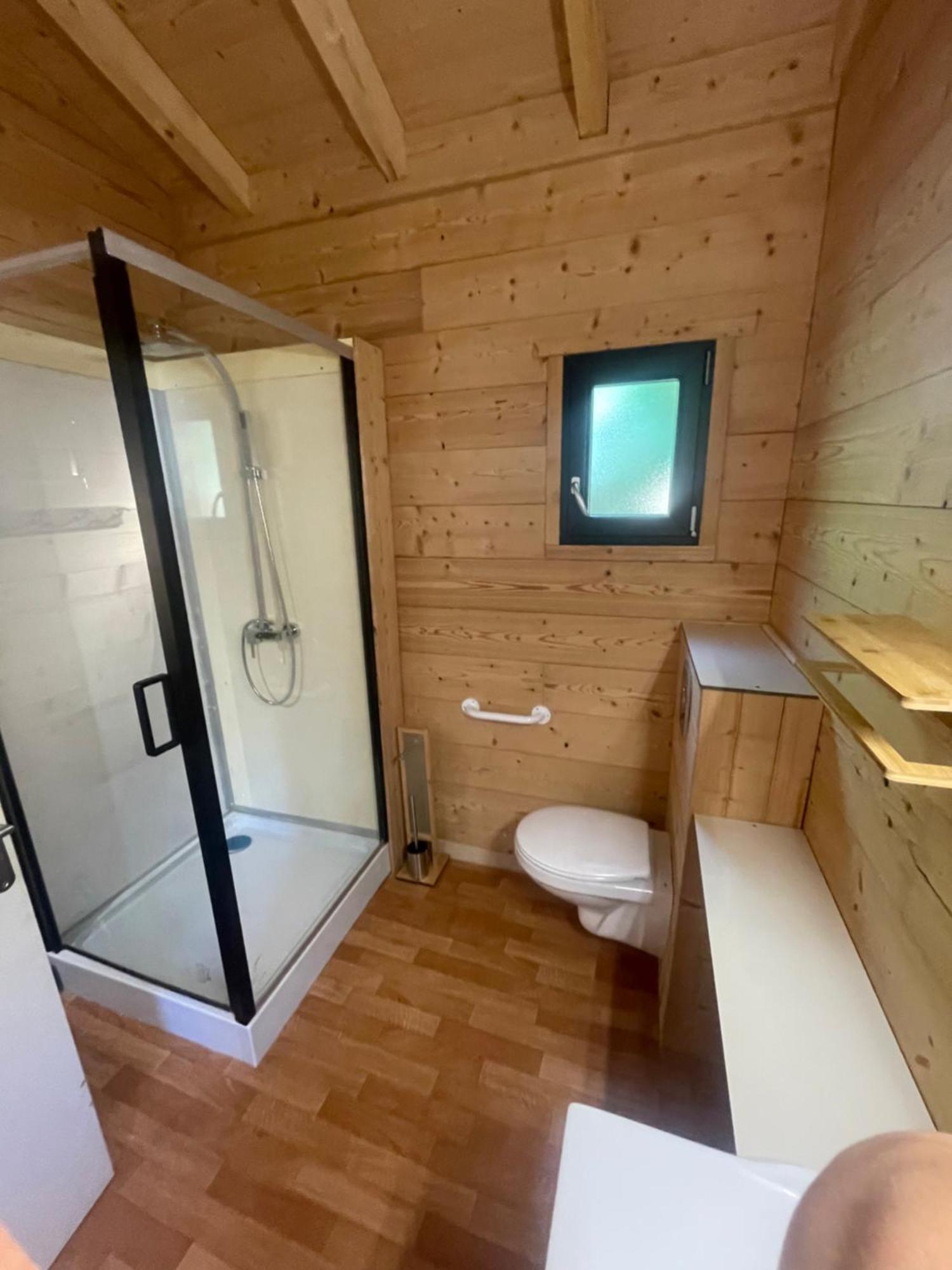 Camping L'Enclave Mobil-Home Estavar Εξωτερικό φωτογραφία