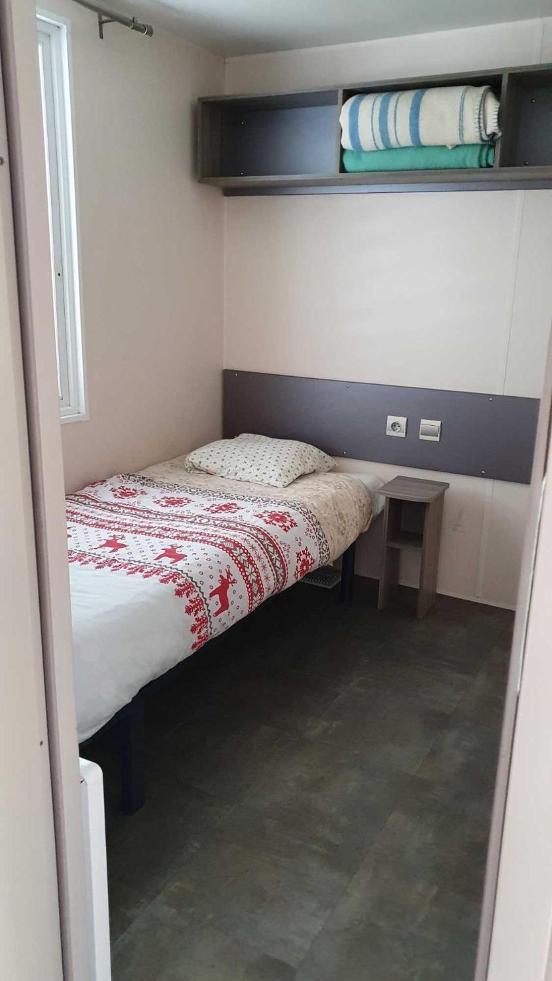 Camping L'Enclave Mobil-Home Estavar Εξωτερικό φωτογραφία